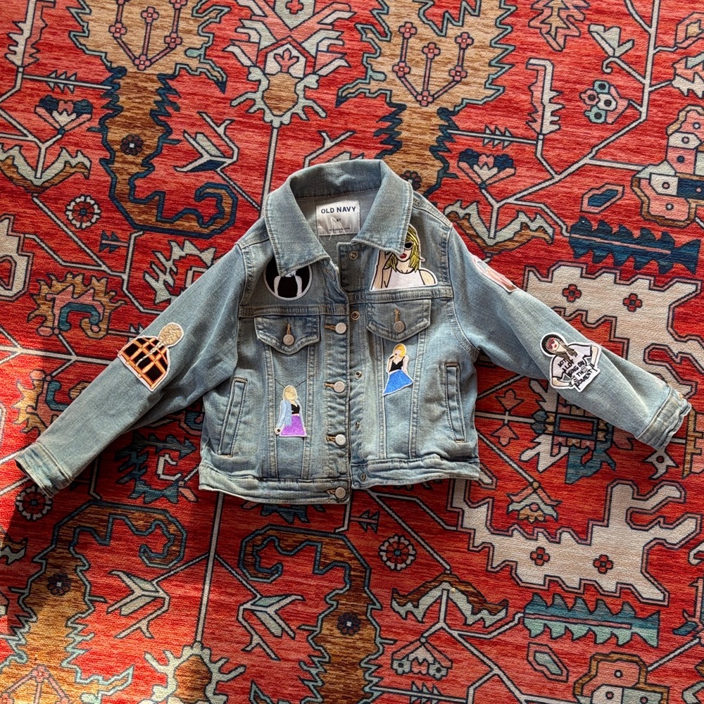 *Taylor Swift* Custom Jean jacket